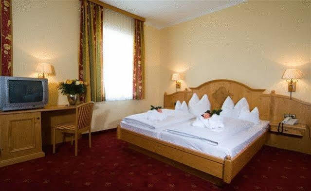 Hotel Liebl Plattling Exteriér fotografie